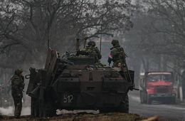 Потери России, наказание за фейки, значение букв на военной технике — главное о ситуации на Украине 
