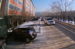 Неизвестный атаковал редакционную машину «Вечорки» и скрылся с места аварии