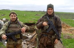 Два героя, два Кости