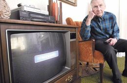 95-летний житель Зоргола жалуется на плохое ТВ вещание