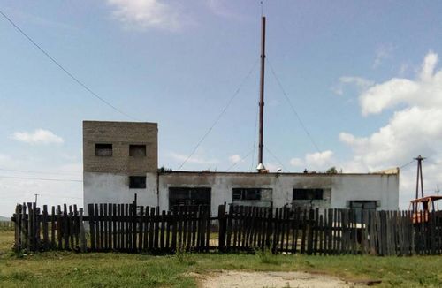 Губернатору, министрам и депутатам