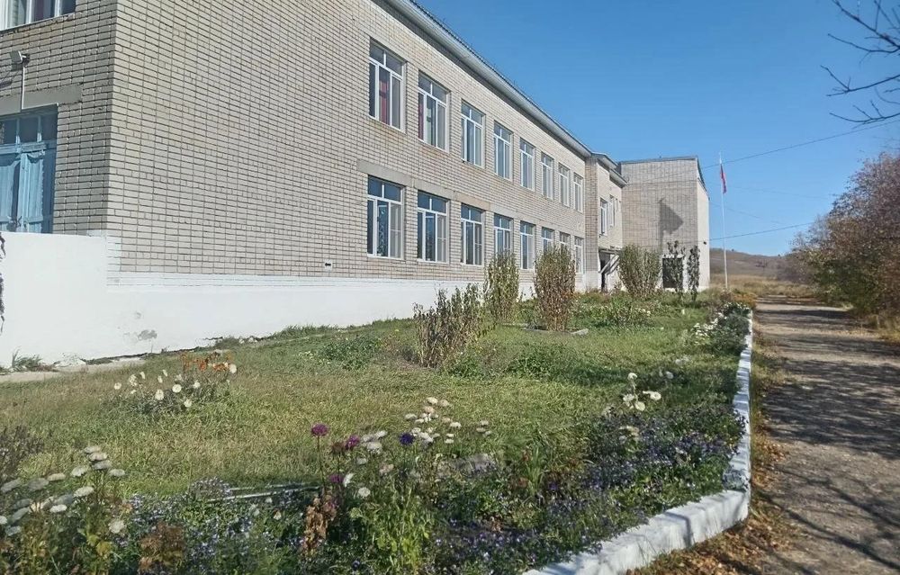 В Глинянке отремонтировали школу, чтобы… закрыть ее