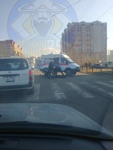 В Чите сбили пенсионерку – она переходила дорогу на красный  