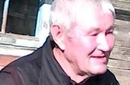 Страдающий провалами памяти пенсионер в женском пуховике потерялся в Кадале