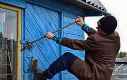 Двое односельчан обокрали пенсионера в Оловяннинском районе