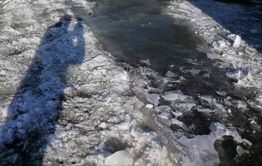 Уровень грунтовых вод снизился в подпольях жителей Песчанки