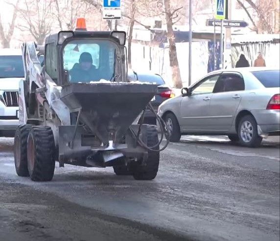 Новый реагент применили на дорогах Читы