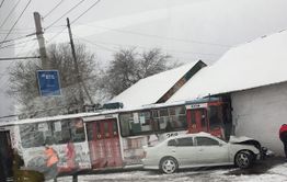 ​Женщина пострадала в ДТП с троллейбусом на Пожарке в Чите
