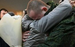 Бойца СВО из Забайкалья вернули в Россию из украинского плена