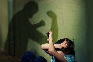 Забайкальский Следком приступил к проверке информации об избиении воспитанника детского лагеря преподавателем 