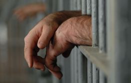 Житель Дульдургинского района изнасиловал падчерицу и скрывался в Чите
