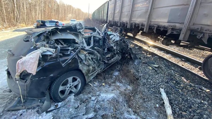 В Амурской области с рельсов сошли 20 вагонов поезда