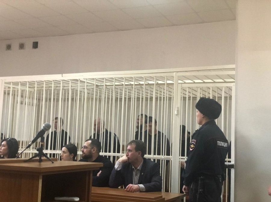 Члены банды «Ключевские» получили от 23 до 25 лет строгача за убийства и похищения людей