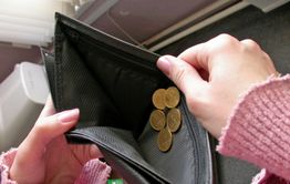 Воспитатели детских садов Читы создали петицию о низких зарплатах