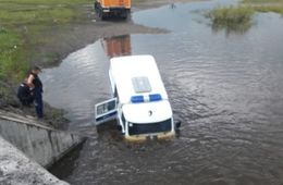 В Жипковщине под воду ушла полицейская буханка