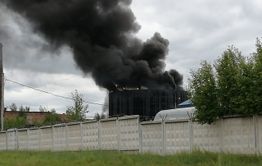 ​Емкость с мазутом горит на территории 88 ЦАРЗ в Песчанке 