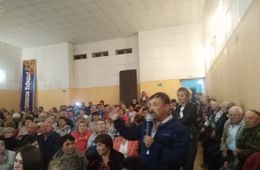 Бывший шахтер спросил Осипова про добычу золота на землях сельхозназначения