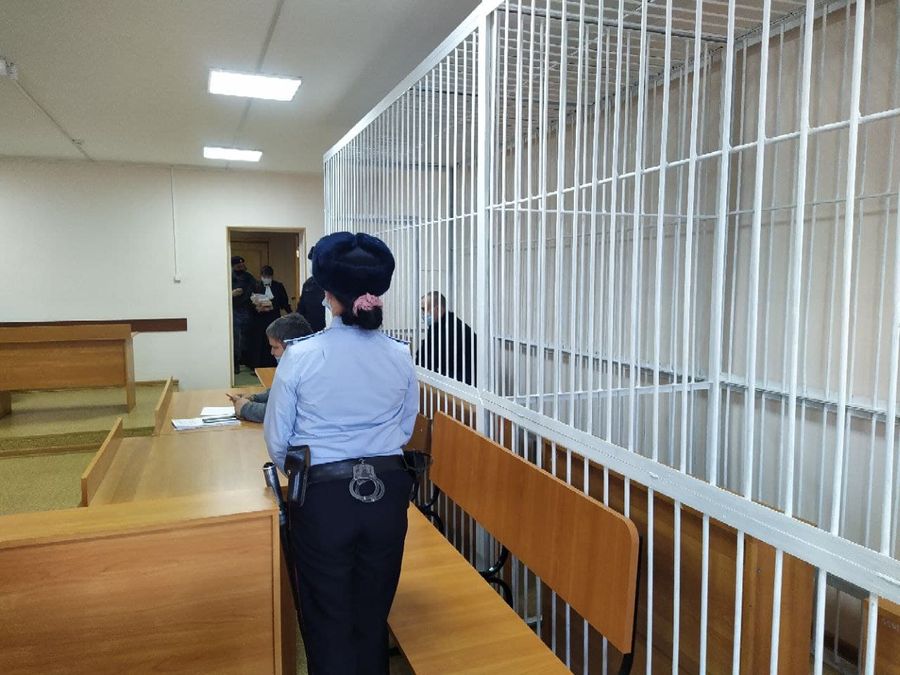 «Я не считаю себя человеком», — мужчина, который задавил студентов в Чите, попросил прощения у пострадавшей