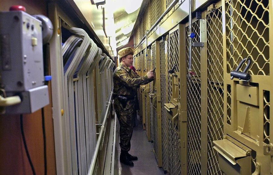 Олег Иконников