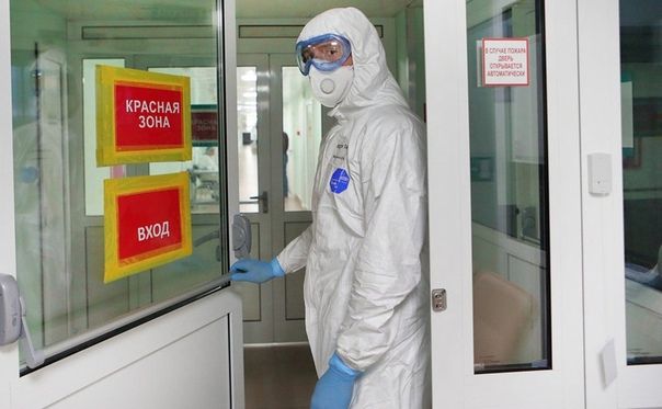 Правительство одобрило особый порядок начисления стажа медикам