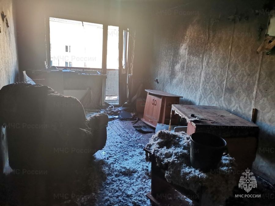 На пожаре в Чите спасена женщина