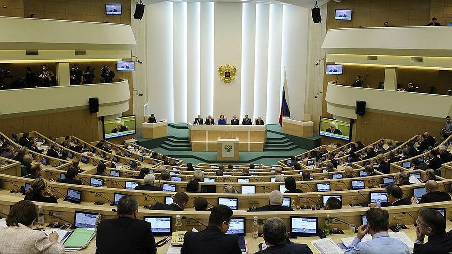 ​Кандидаты в губернаторы выдвинут в сенаторы «заслуженного бурята», артиллериста и самого себя