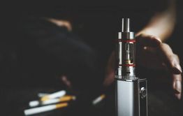 ​Электронные сигареты приравняют к обычным