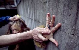 ​В Краснокаменске задержали подозреваемого в изнасиловании 16-летней девушки