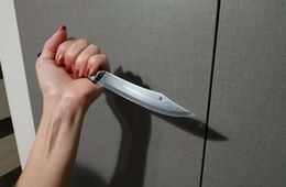 Женщина зарезала знакомого на стоянке в Шилке
