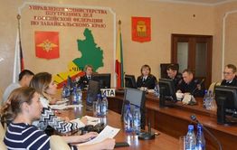 УМВД: Полиция Краснокаменска законно не общается с журналистами
