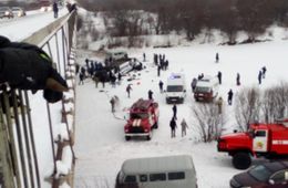 ​Уголовное дело возбуждено из-за ДТП с упавшим с моста в реку пассажирским автобусом