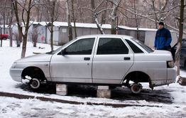 В Чите экипаж ППС задержал похитителей колес