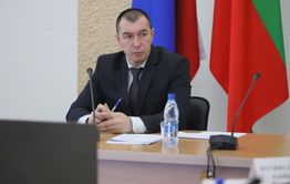 Зарплата бюджетников Забайкалья повысилась – Андрей Кефер