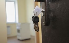 Сироты из Калганского района 18 лет стоят в очереди на жилье