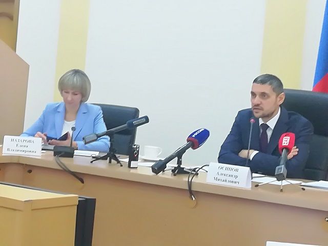 Врио Осипов: круглосуточный режим работы и чай с имбирем