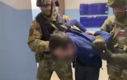 Наркотики были обнаружены в крови читинца, который с обрезом захватил своего сына