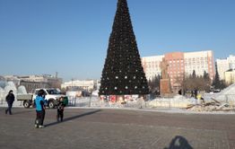 Сказка на площади Ленина