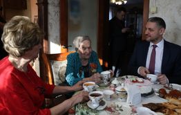 Участницам Великой Отечественной войны вручили медали