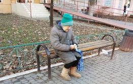 80-летний педагог из Кокуя стала бомжом