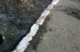 Дворники из Ясной по ночам жгут опавшую листву