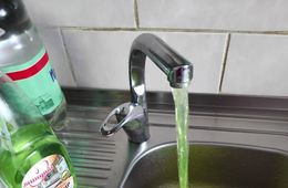 У жителей забайкальского села из крана бежит зеленая вода