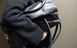 Забайкалец избил 70-летнюю пенсионерку