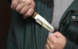 ​Забайкальцу грозит 20 лет колонии за нападение с ножом на ГИБДДшника