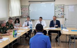 Замгенпрокурора РФ и губернатор Забайкалья встретились с бойцами СВО в госпитале Читы