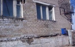 В Нерчинске вот-вот рухнет дом. Властям нет дела