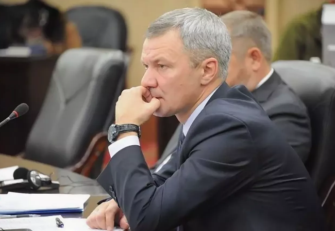 Источник: Новиченко ждет аудиенции в Кремле