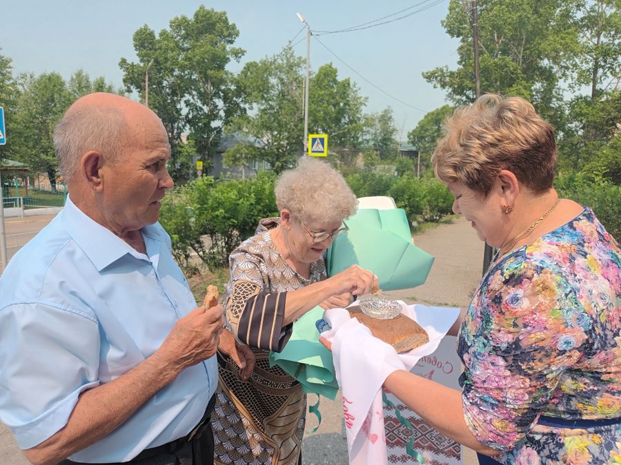 Супруги из Могочи отпраздновали изумрудную свадьбу