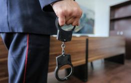 ​Жена полицейского, убившая парня в Балее, получила 9 лет колонии общего режима