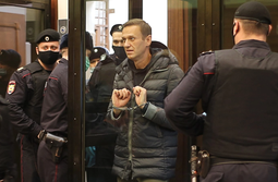 Суд назначил реальный срок Алексею Навальному