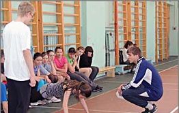 В Улетовском районе школьники стали жертвами физрука